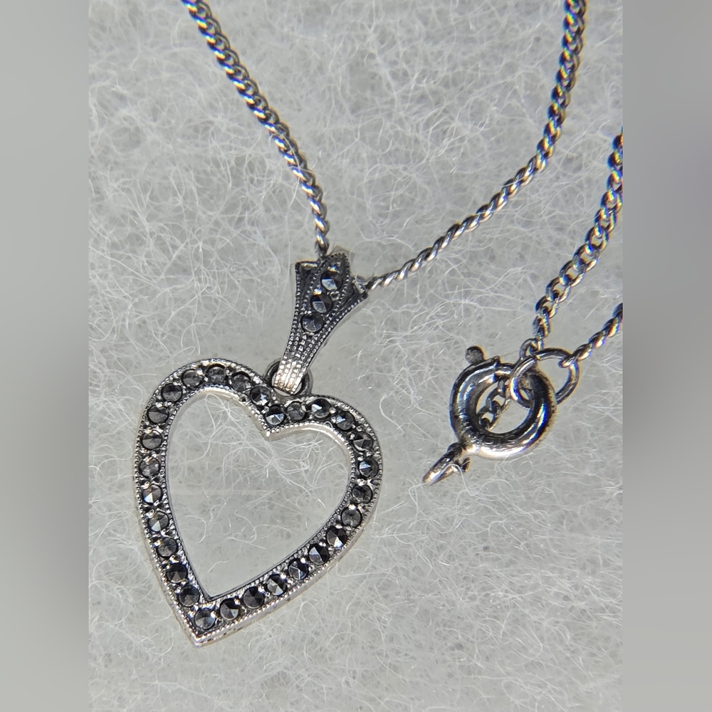 Vintage Sterling Silver Heart Pendant Necklace